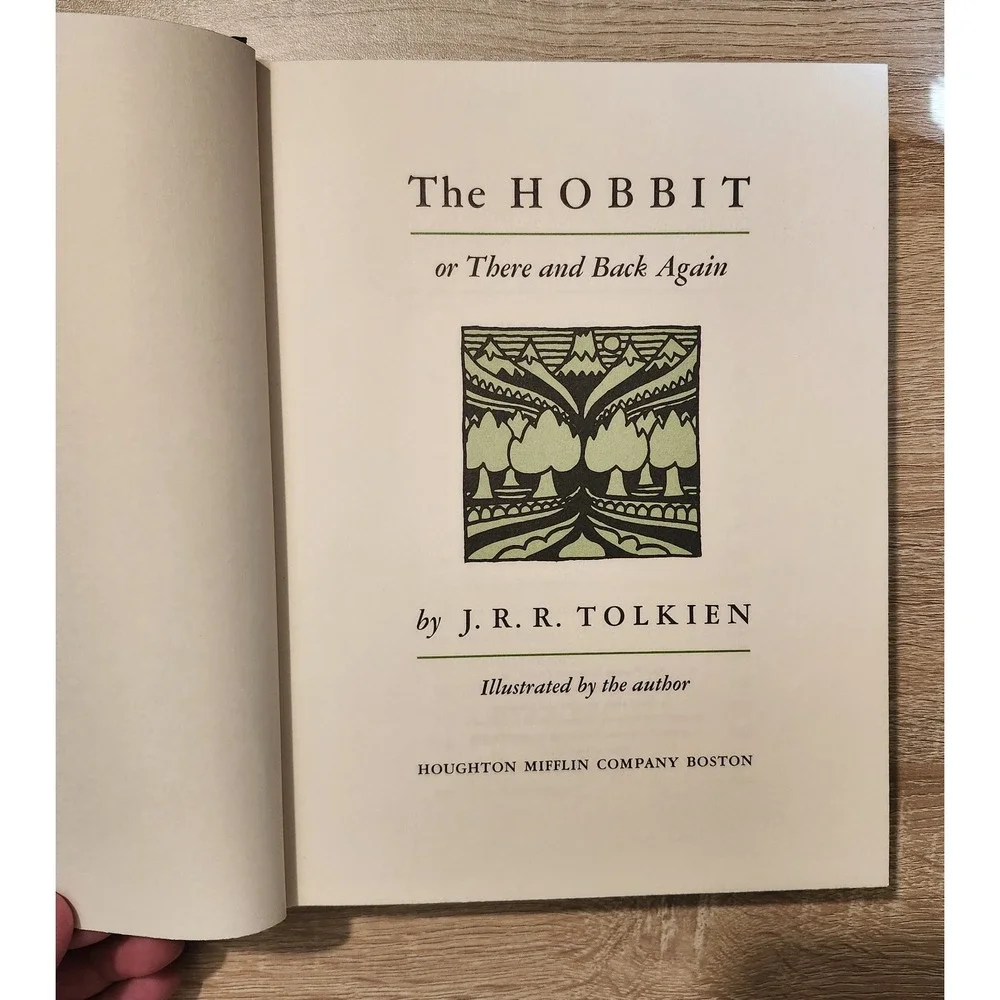 The Hobbit by JRR Tolkien Collectors Edition First Printing Hardcover Spin Damgd